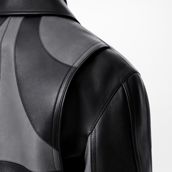 LOUIS VUITTON 2022 FLOWER PATCHWORK LEATHER JACKET - Picture 3 of 5